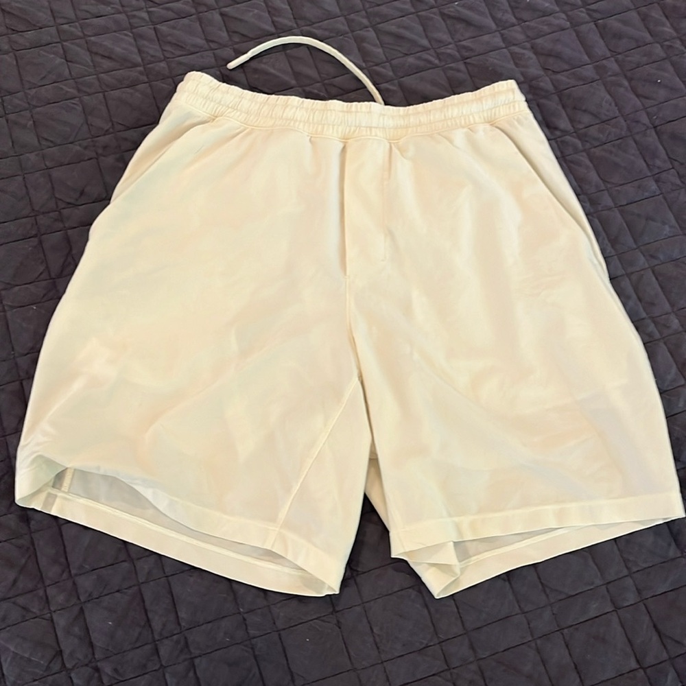 Lululemon bone lined pace breaker shorts 7”